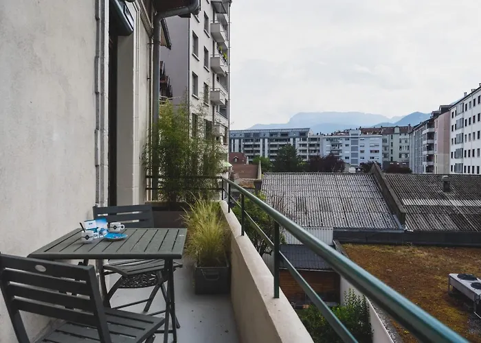 Le Cosy D\'Alery - Charming 3 Room Apartment Near Downtown