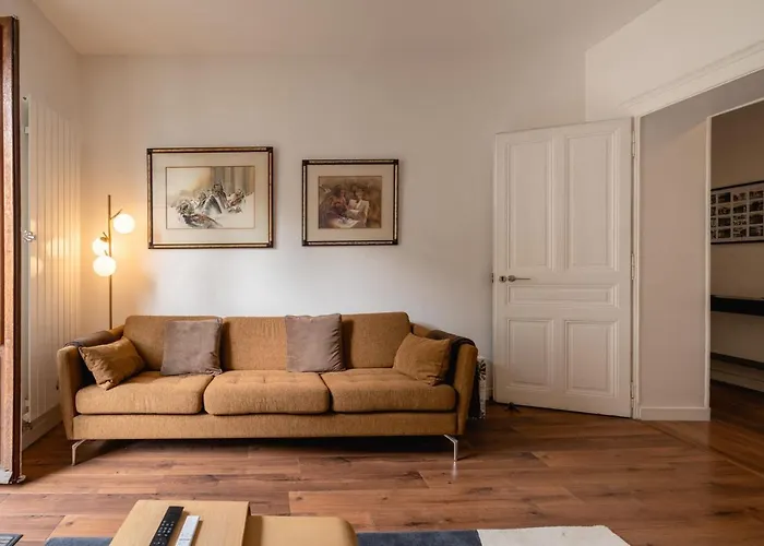 Le Cosy D\'Alery - Charming 3 Room Apartment Near Downtown